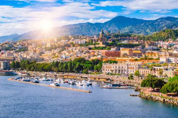 تحصیل، غذا خوردن و زندگی در مسینا ایتالیا